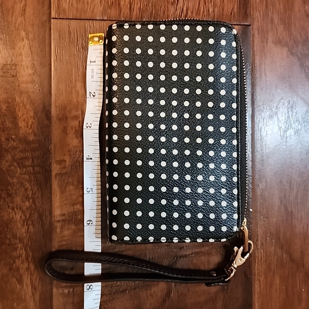 Brown Fossil Polka Dot. Wristlet Wallet